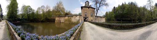 Schloss Crottorf, Hauptbrücke