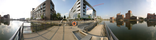 Duisburg, Innenhafen Nordufer Alltours H2